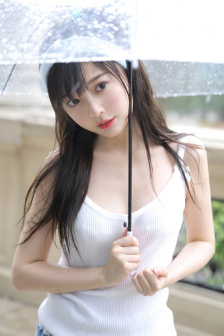 张筱雨的艺术照